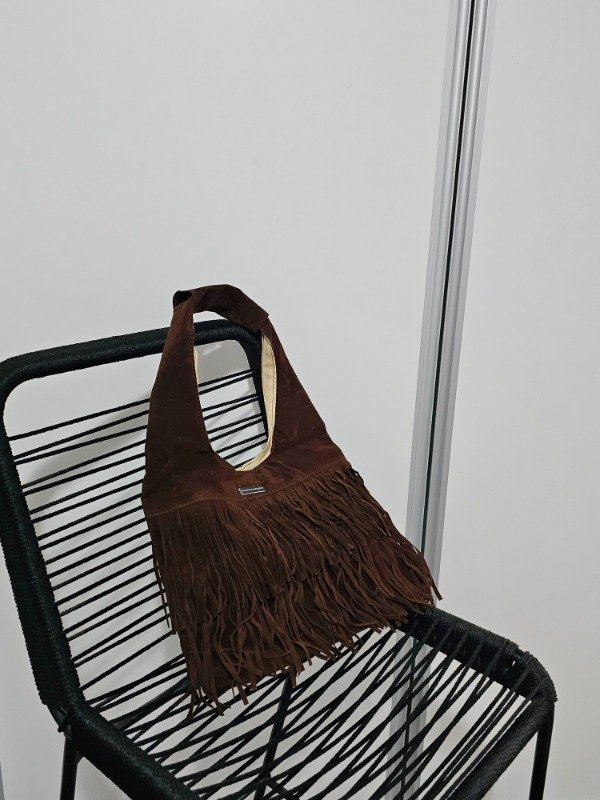Producto - Cartera gamuza flecos