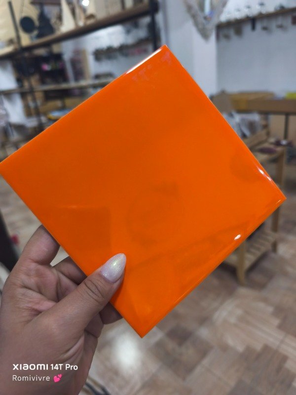 Producto - Azulejo Mandarina fuerte