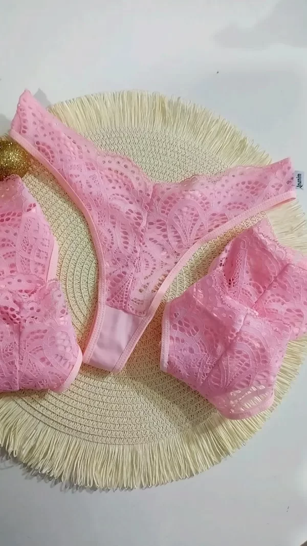 Producto - Less de encaje  marca Ananim talle único por media docena