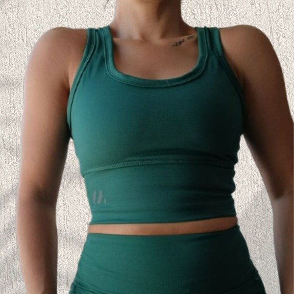 Producto - Top largo Verde Inglés Running