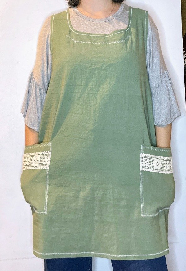 Producto - Delantal Japones con puntilla