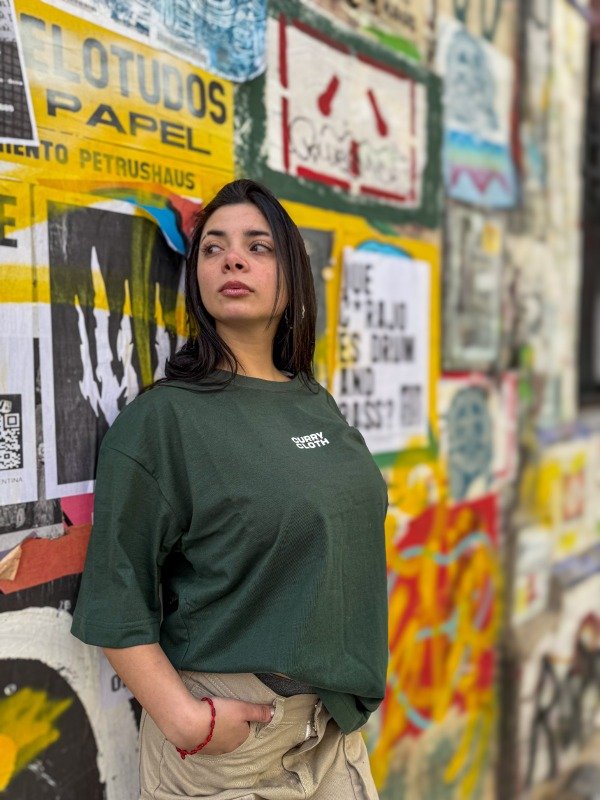 Producto - Remera Essential Oversize Verde