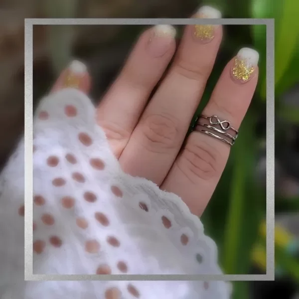Producto - Anillo líneas infinito