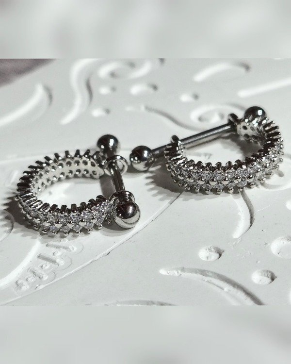 Producto - AQ Helix. Cuff c/Strass