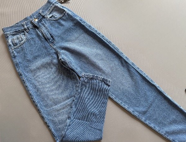Producto - Jeans Mom rígido -celeste