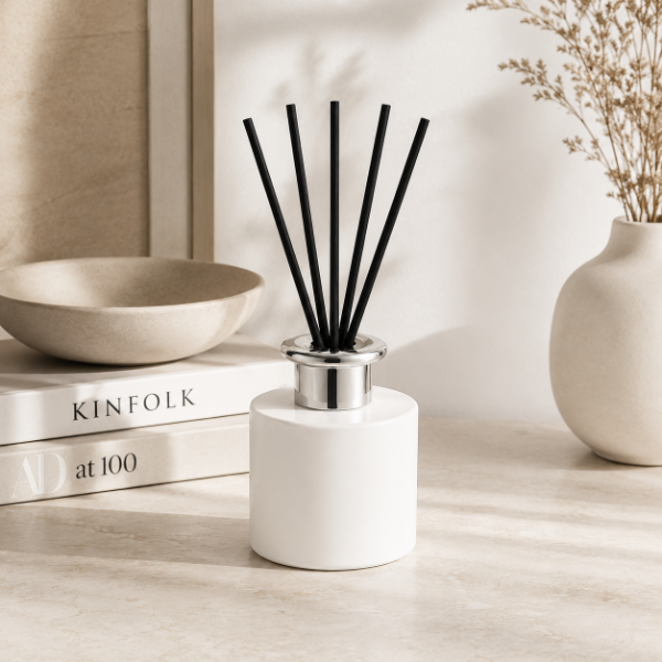 Producto - DIFUSOR CILINDRO BLANCO CON SOMBRERO PLATA