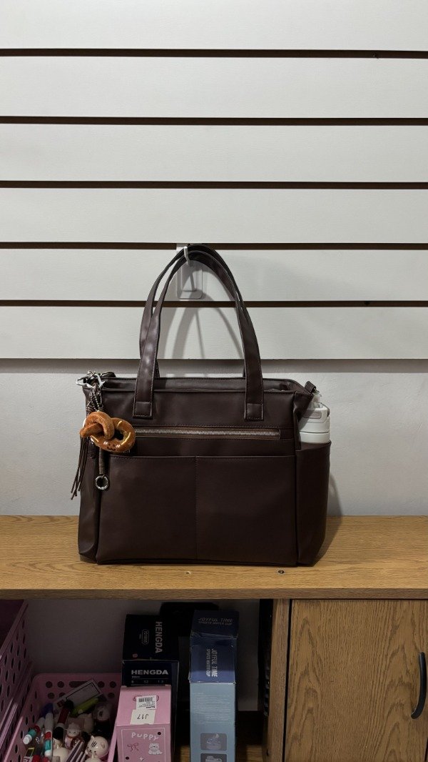 Producto - Cartera facultad Alma chocolate - 0