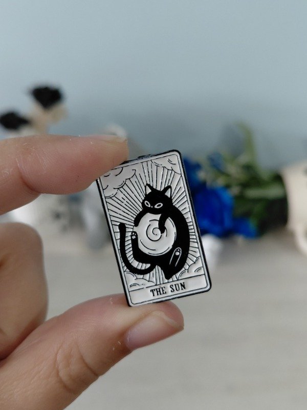 Producto - Pin metalizado - Carta de tarot "The sun" #1375