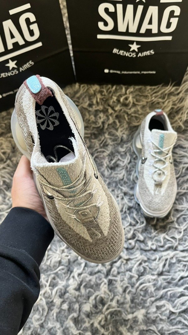 Producto - VAPORMAX SCORPION METALLIC SILVER - 2