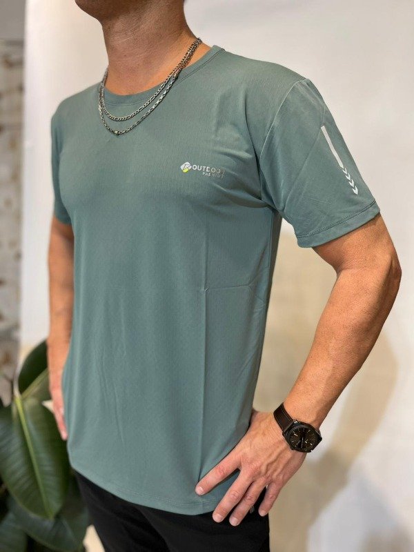 Producto - REMERA DEPORTIVA VERDE