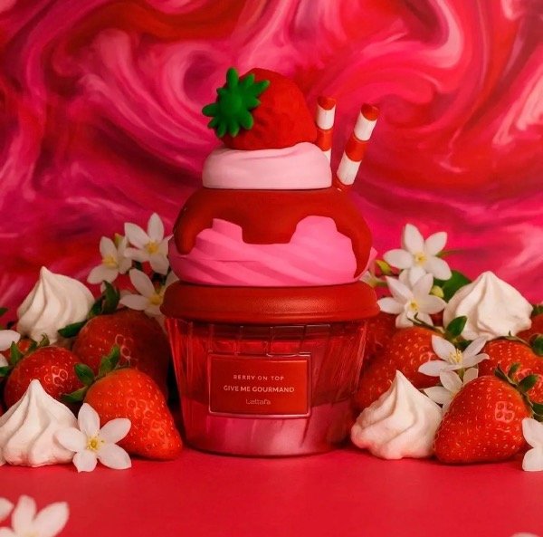 Producto - Give me Gourmand Lattafa Berry on top