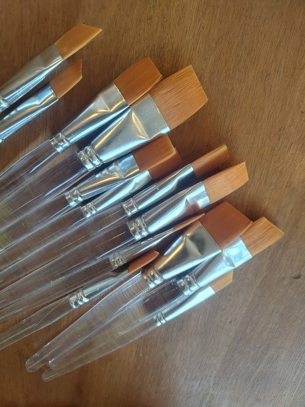 Producto - Pinceleta suave mango transparente