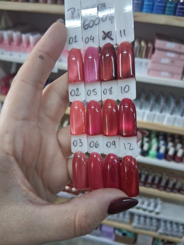Producto - Ojo de gato rimera quince rojos