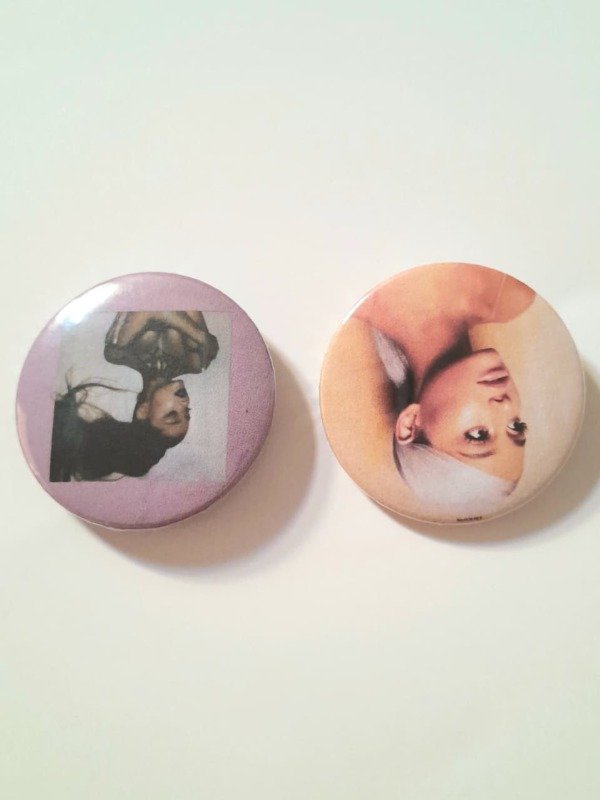 Producto - Pins Ariana Grande
