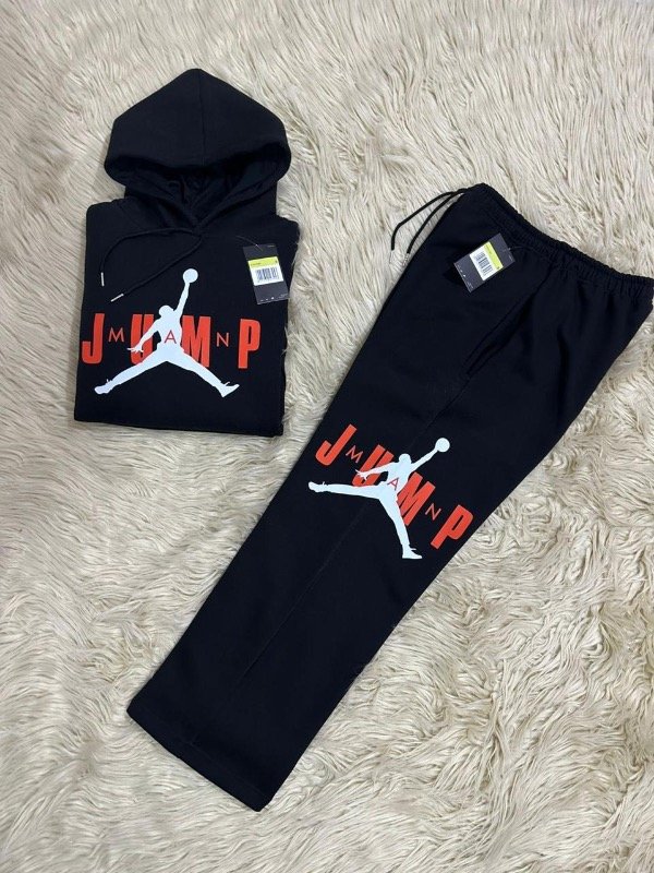 Producto - Conjunto Baggy Frisado Estampado JORDAN - 0