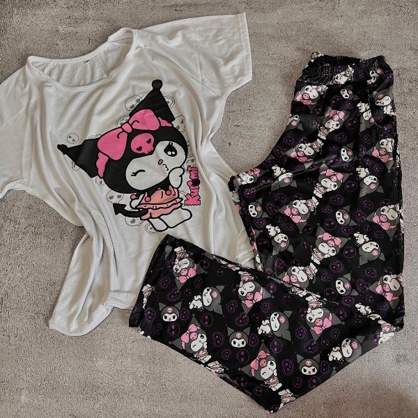 Producto - PIJAMA KUROMI - Talle M