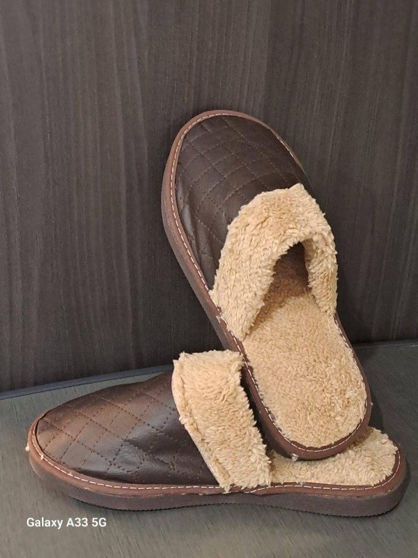 Producto - PANTUFLAS HOMBRE