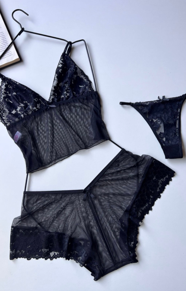 Producto - Set sofía blanco/negro/rojo