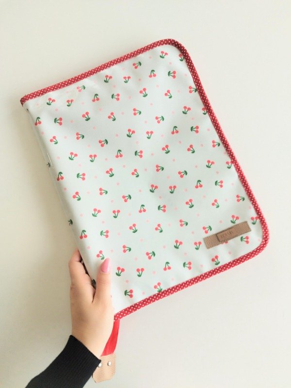 Producto - Organizador A4 Full cerecitas