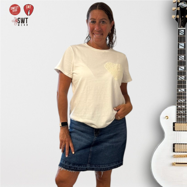 Producto - Remera Corazon tipo Bordado 100 Algodon XXL Ang