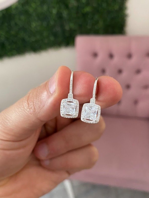 Producto - Argollas brisura cuadradas cubic