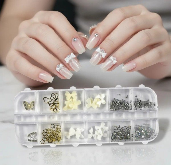 Producto - Pack de strass y apliques