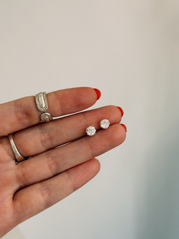 Producto - Pasante punto de luz n4