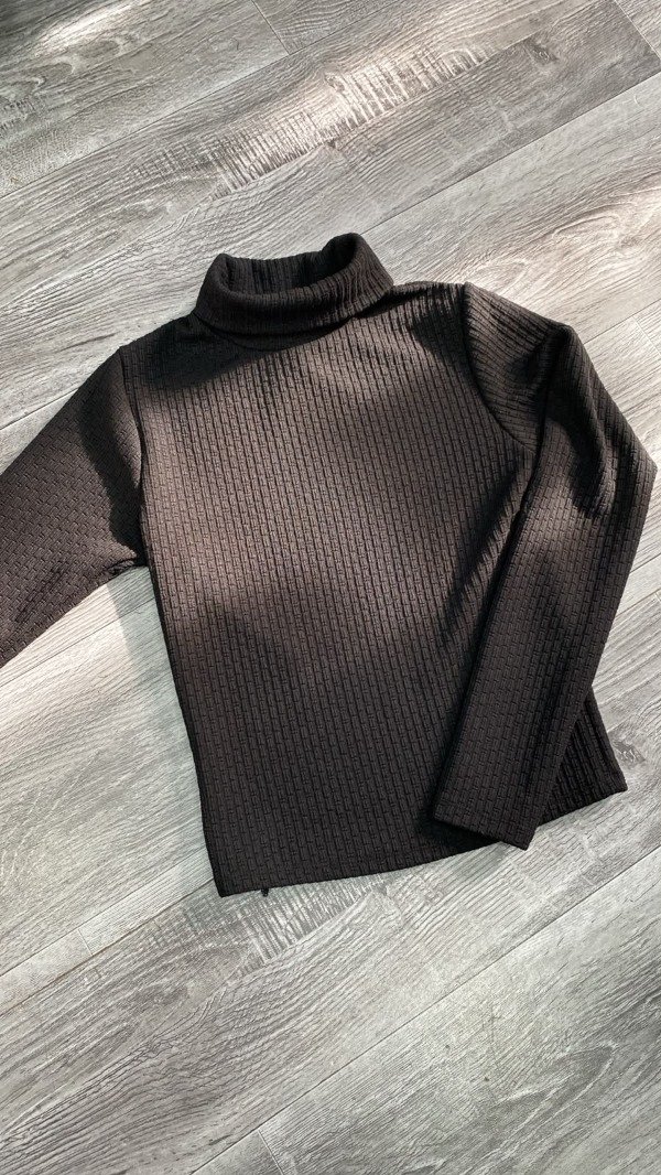 Producto - Polera Con Relieves -Talle Unico