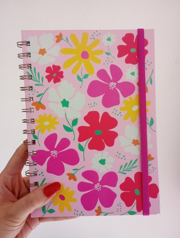 Producto - Cuaderno Flores Rosas. Hojas rayadas