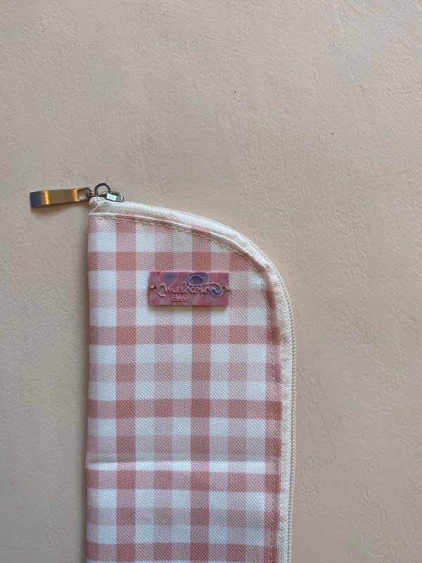 Producto - Estuche higiene bucal Cuadrille rosa