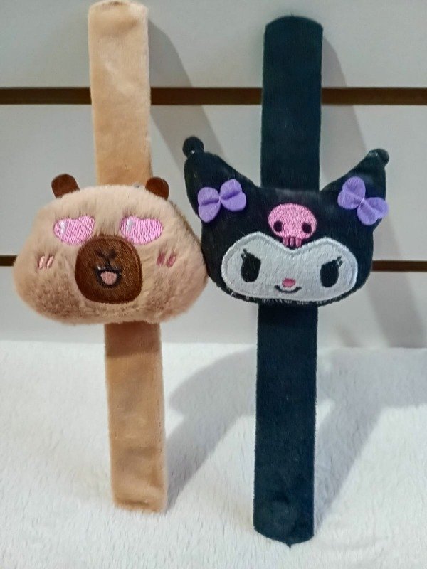 Producto - Pulsera Peluche Capy y Kuromi