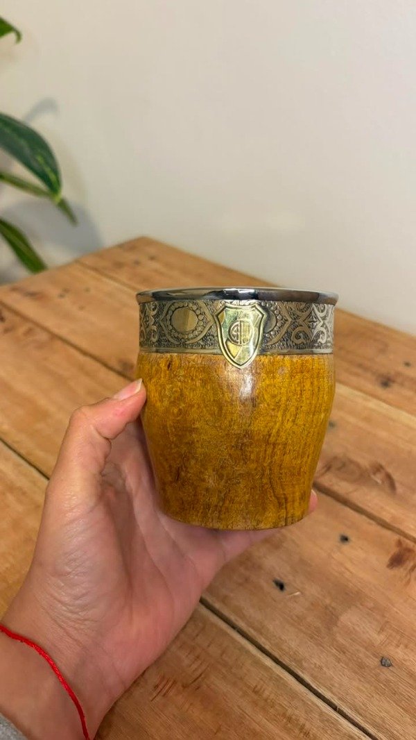 Producto - Mate imperial de algarrobo con escudo - 2