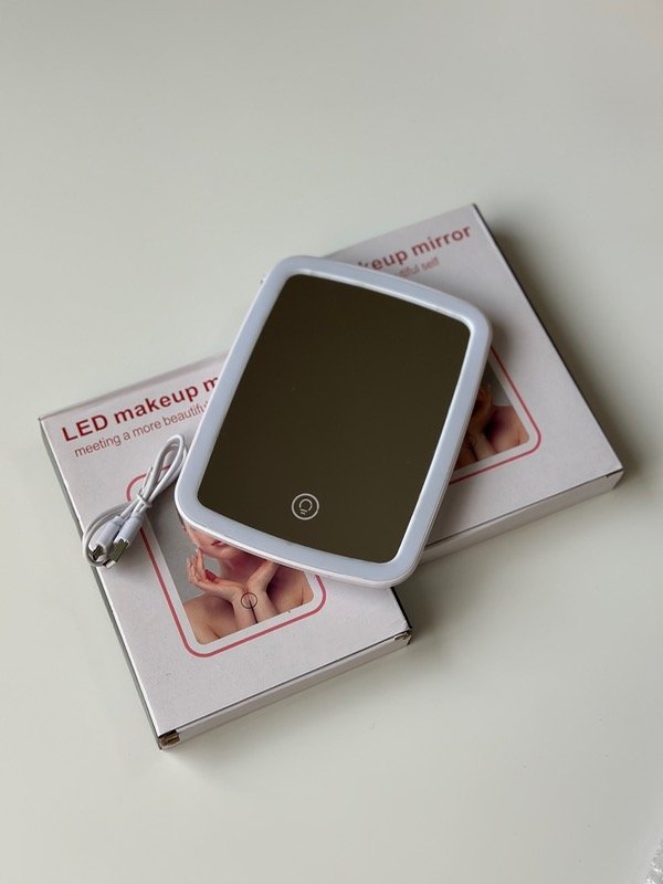 Producto - ESPEJO LED (se mantiene parado)