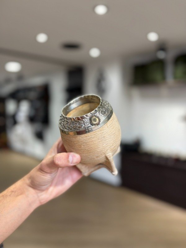 Producto - TORPEDO URUGUAYO EXCLUSIVO CUERO CRUDO APLIQUE SOL DE MAYO - 0