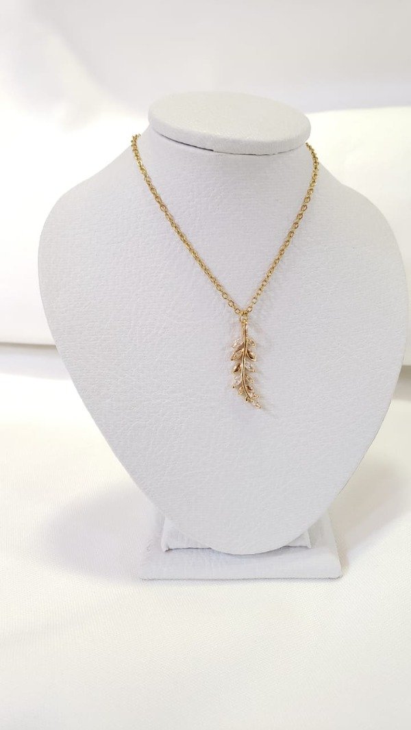 Producto - Conjunto hoja con strass