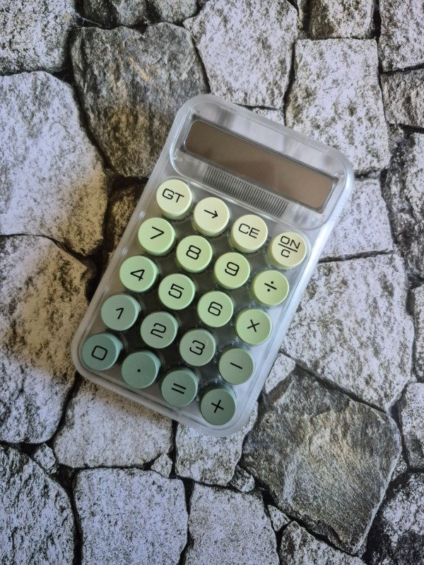 Producto - Calculadora mediana verde