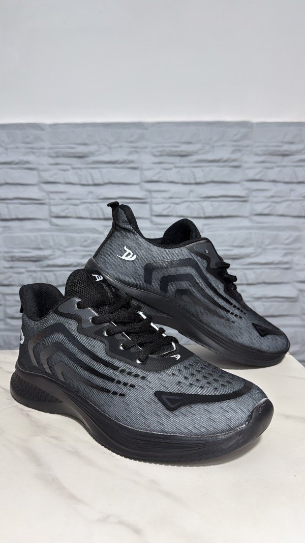 Producto - Zapatilla Gris/negro T40