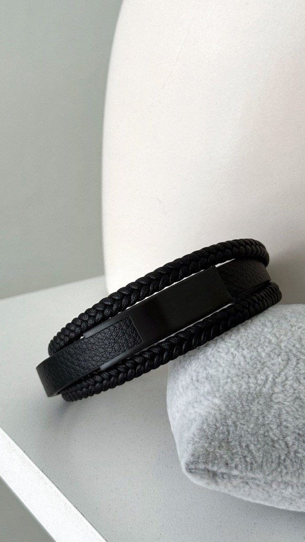 Producto - Pulsera cuero negra triple lisa unisex ACERO Q 2