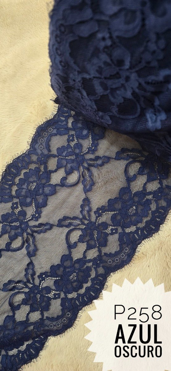 Producto - P258 PUNTILLA AZUL OSCURA CON PELITOS 23 cm
