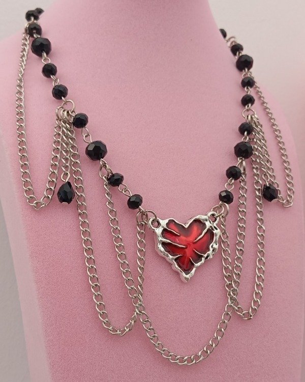 Producto - Collar corazón rojo