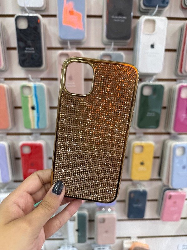 Producto - Case strass dorada iph 11