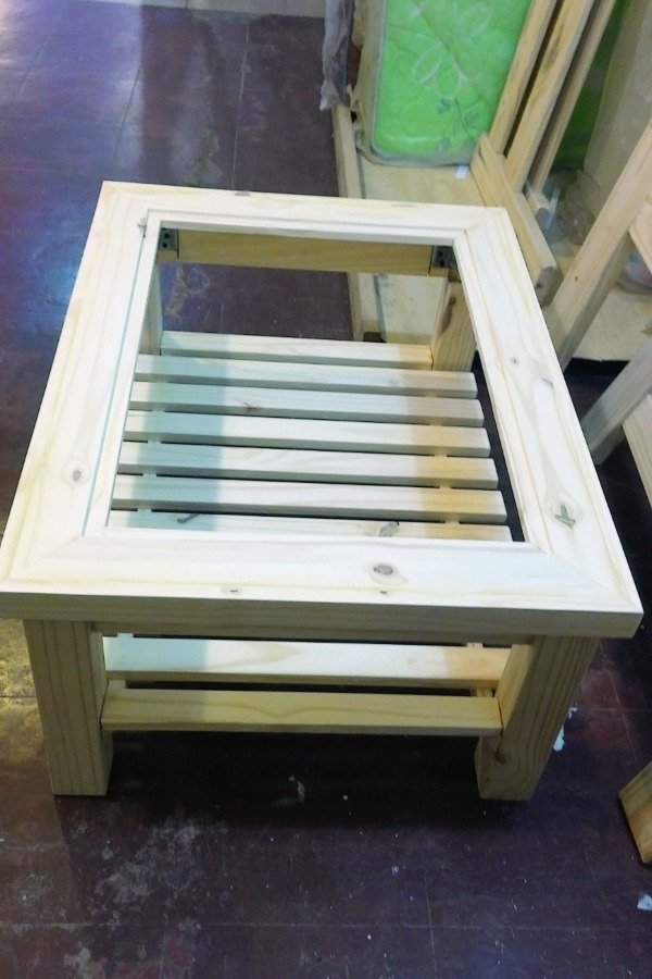 Producto - Mesa Ratona Vidrio y Estante Deck