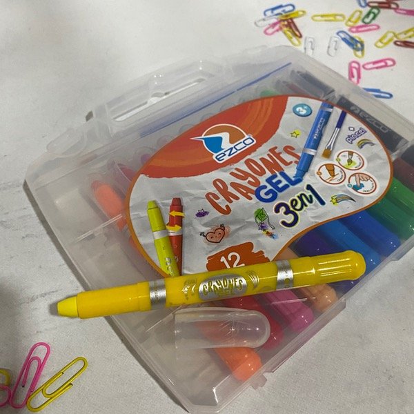 Producto - Valija x 12 crayones de gel 3 en 1 c/pincel Ezco