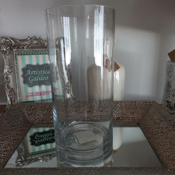 Producto - Florero de vidrio transparente
