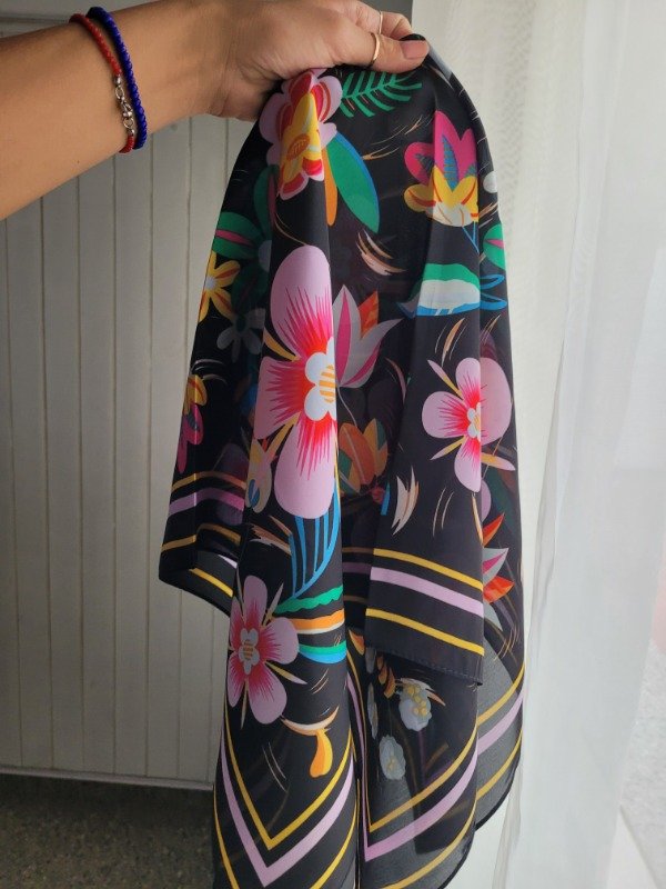 Producto - Pañuelo cuadrado Lau 70x70