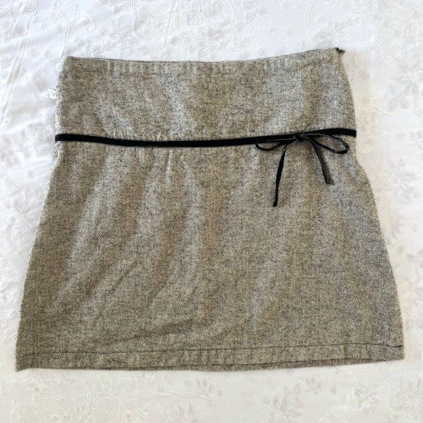 Producto - grey bow skirt (S)