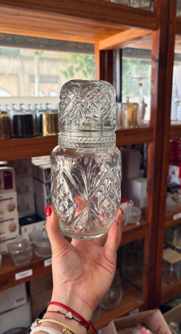 Producto - BOTELLA CON VASO VINTAGE