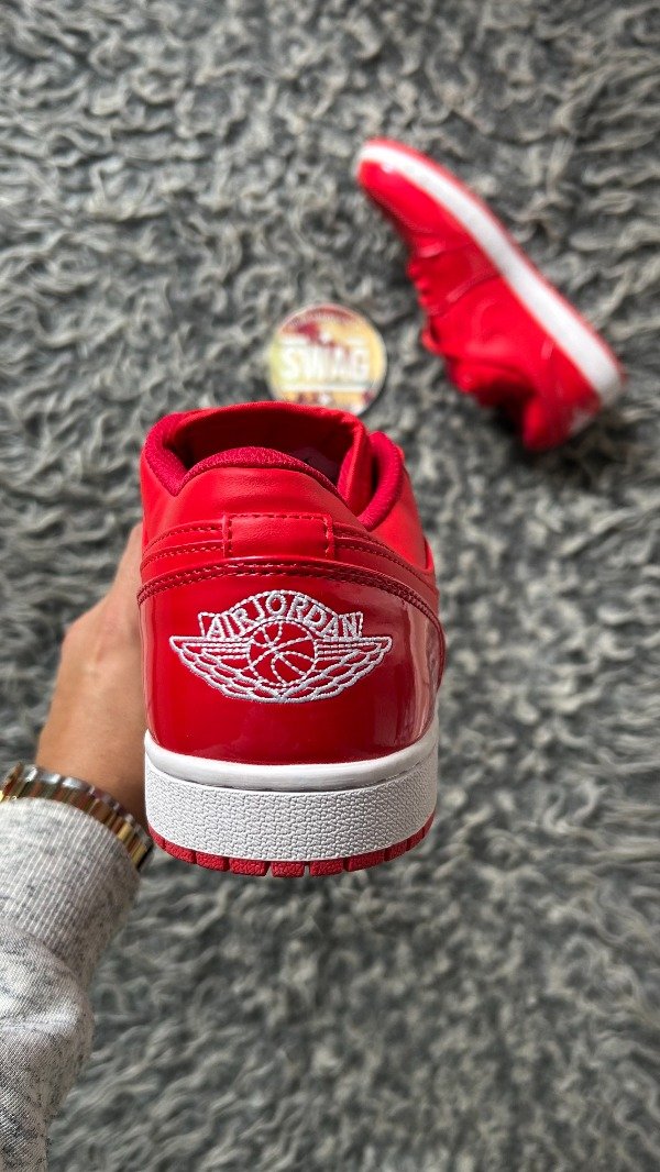 Producto - JORDAN RETRO 1 LOW PATENT RED - 2