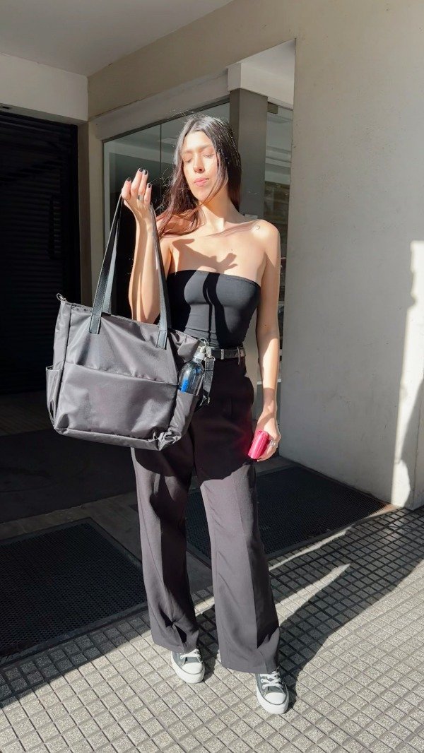 Producto - Tote Impermeable Negra