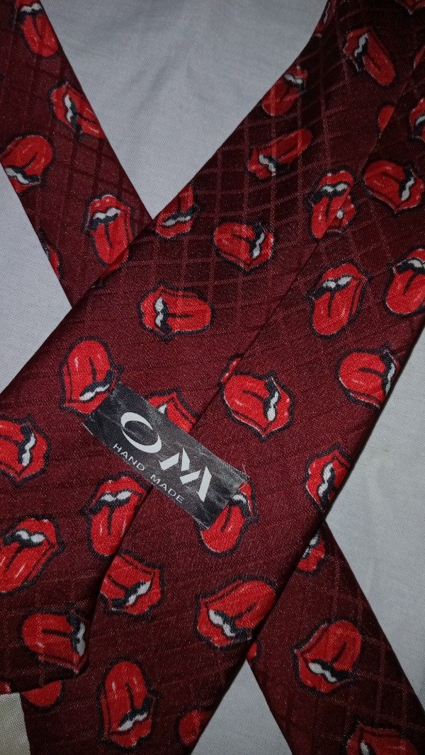 Producto - Vintage Rolling Stones silk AOP tong logo tie.. - 1